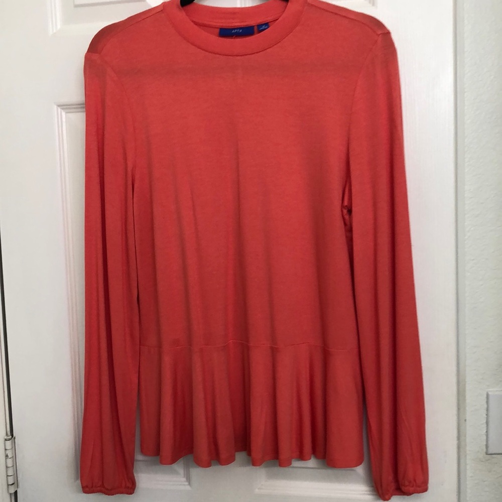 NWOT APT.9 SHIRT